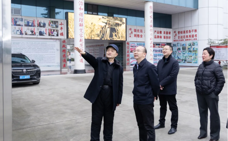 pg国际-不凡成就非凡,相信品牌的力量